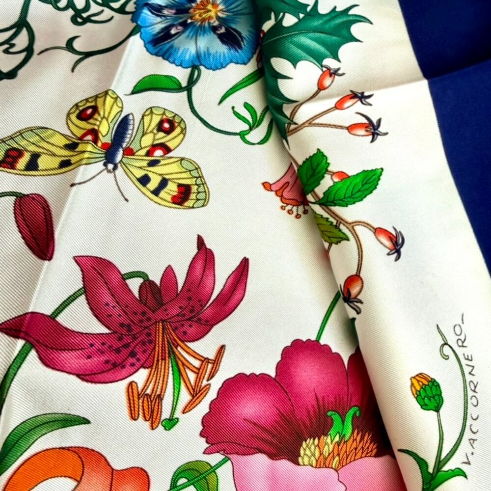 Display # 2 Gucci Scarf Flora Print Blue Border Wrap - Picture 13 of 13